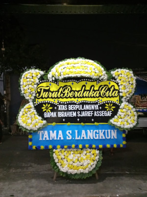 Papan Bunga Duka di Peureulak